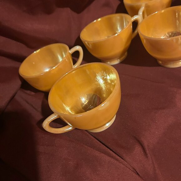 Vintage Fire-King Peach Lustre Cup set - Picture 4 of 6